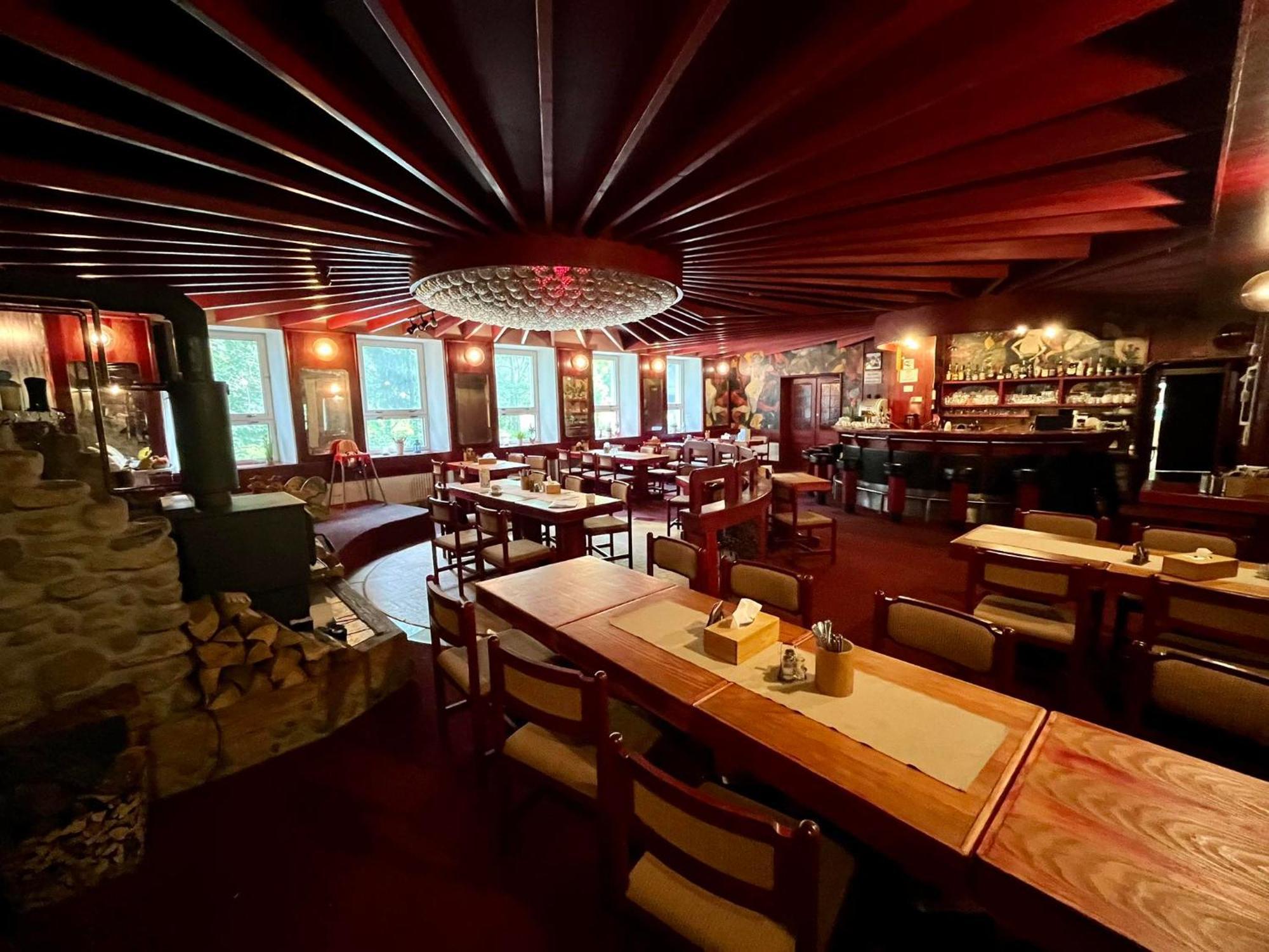 & Restaurant Pod Certakem *