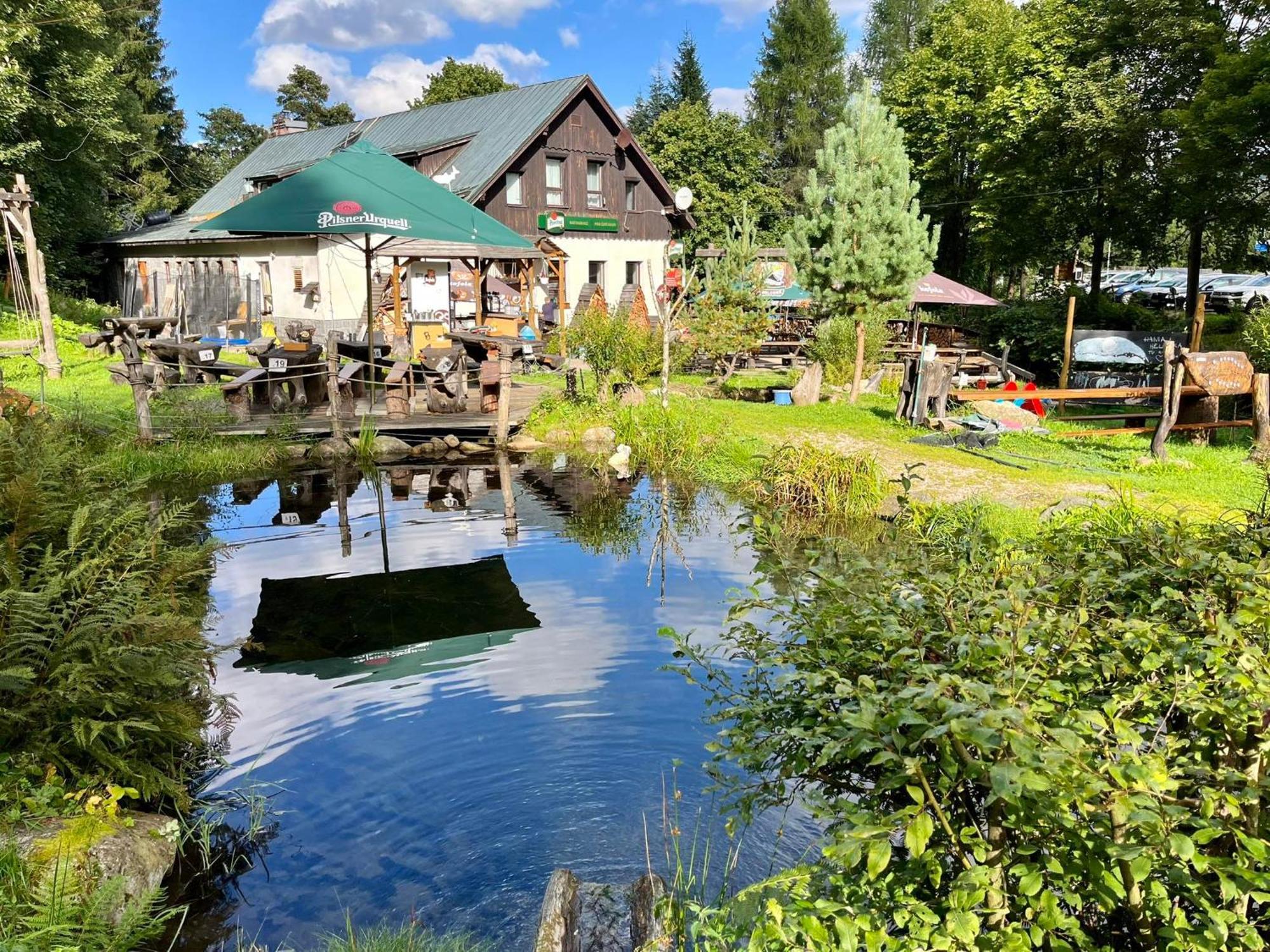 & Restaurant Pod Certakem Гаррахов