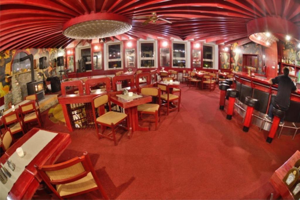 Гостевой дом & Restaurant Pod Certakem Гаррахов